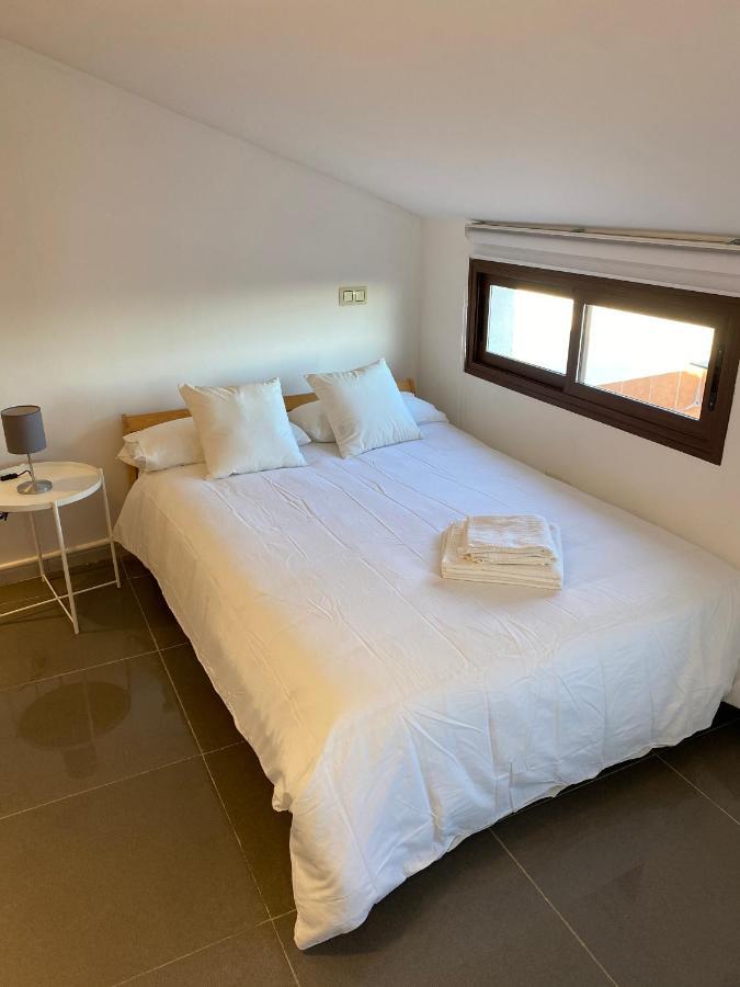 Apartamentos Fuente Arriba 波亚莱斯－德尔奥约 外观 照片