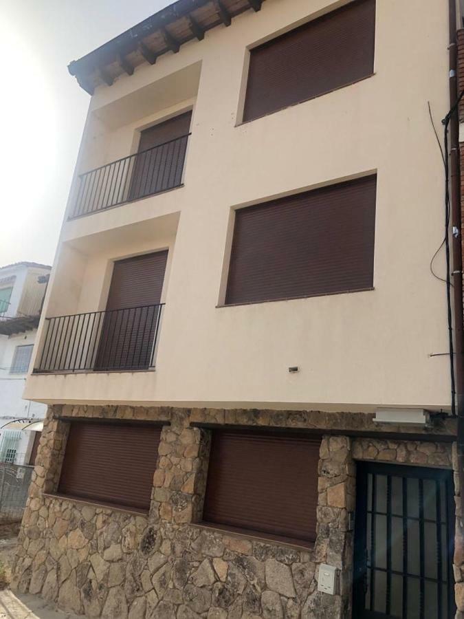 Apartamentos Fuente Arriba 波亚莱斯－德尔奥约 外观 照片